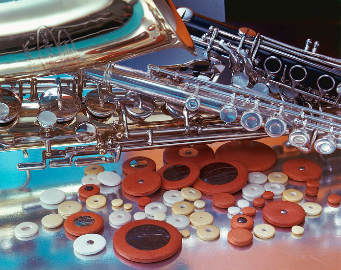 DS-235 Saxophone Pads Flat Metal Resonator 16.0 To 70.0 mm